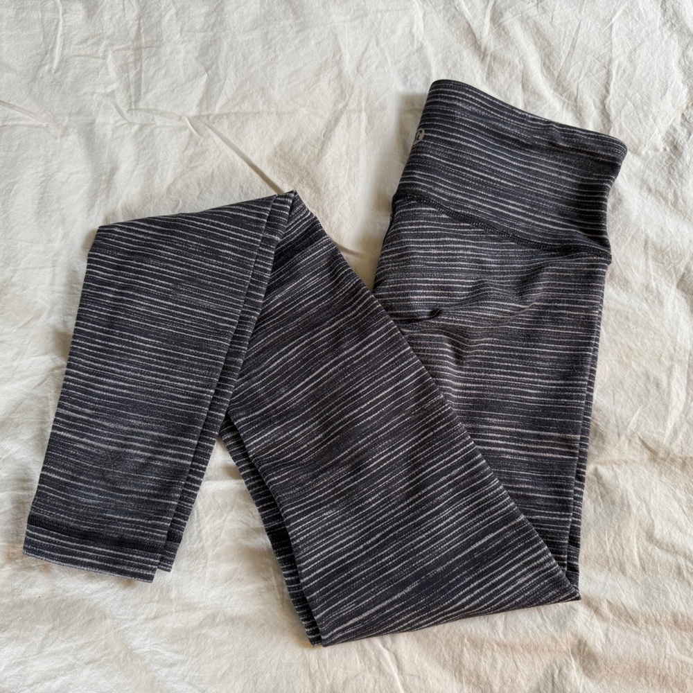 Size 4 Lululemon Athletica Black Gray Striped Leggings